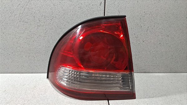 Lanterna Lado Esquerdo GM Corsa Classic 2010 a 2016 Paralela