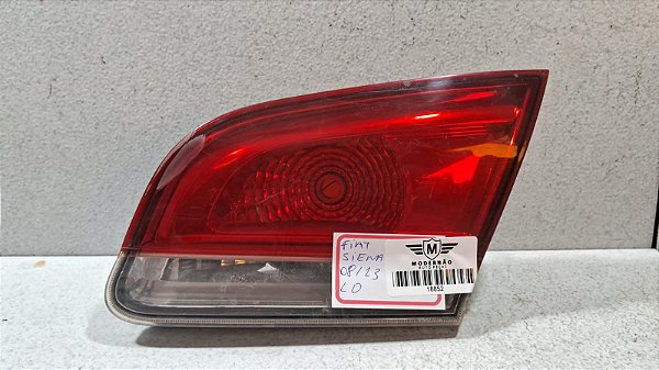 Lanterna Lado Direito Fiat Siena 2008 a 2013 Mala