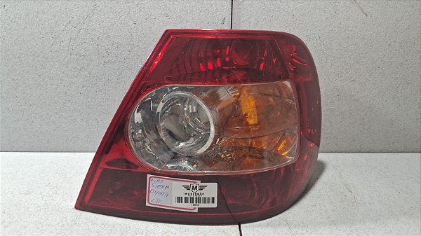 Lanterna Lado Direito Fiat Siena 2004 a 2007