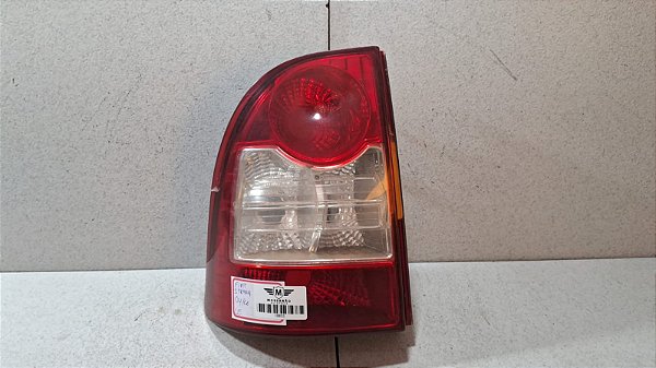 Lanterna Lado Esquerdo Fiat Strada 2004 a 2010