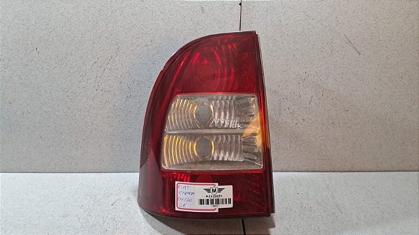 Lanterna Lado Esquerdo Fiat Strada 2004 a 2010