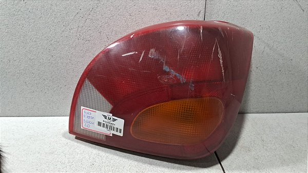 Lanterna Lado Direito Ford Fiesta 1996 a 2004