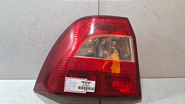 Lanterna Lado Esquerdo GM Vectra 2000 a 2005 Paralelo