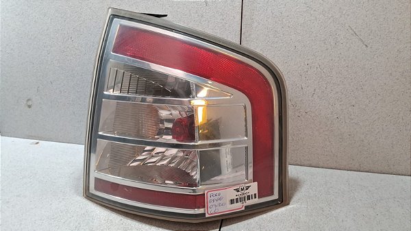 Lanterna Lado Direito Ford Edge 2007 a 2010