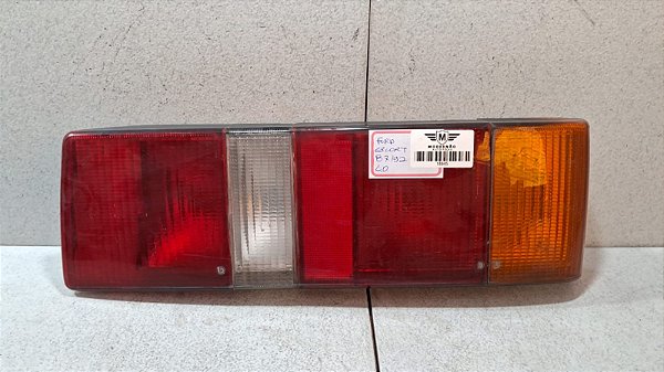 Lanterna Lado Direito Ford Escort 1997 a 1992 Paralela