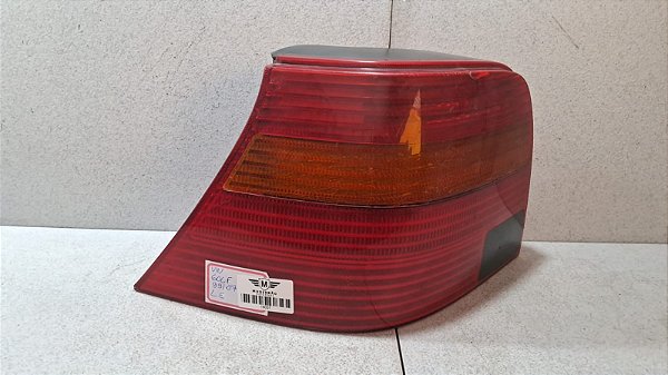 Lanterna Lado Esquerdo VW Golf 1999 a 2007 Magneti Marelli
