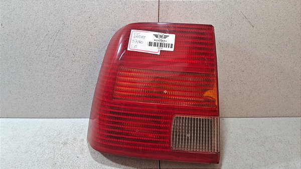 Lanterna Lado Esquerdo VW Passat  1997 a 2000