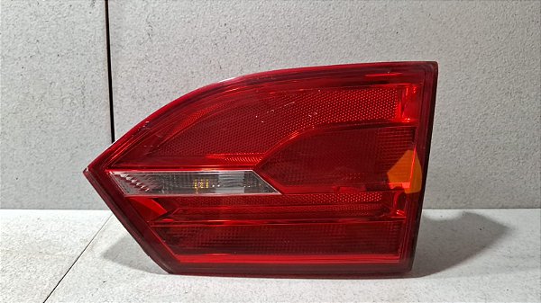 Lanterna Lado Direito VW Jetta 2011 a 2014  AL