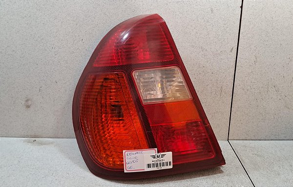 Lanterna Lado Esquerdo  Renault Clio 2000 a 2005 Valeo