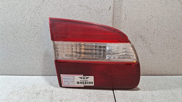 Lanterna Lado Esquerdo Toyota Corolla tampa 1998 a 2002