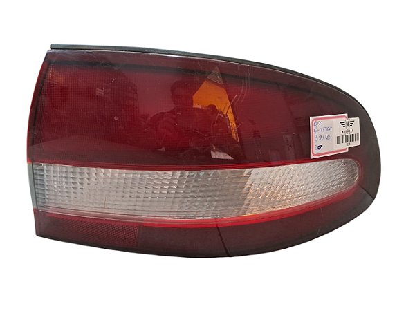 Lanterna Lado Direito GM Omega Australiano 1999 a 2000