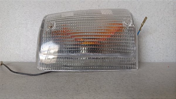 Pisca Dianteiro Direito Fiat uno /Prêmio 1984 a 1990 / Paralelo