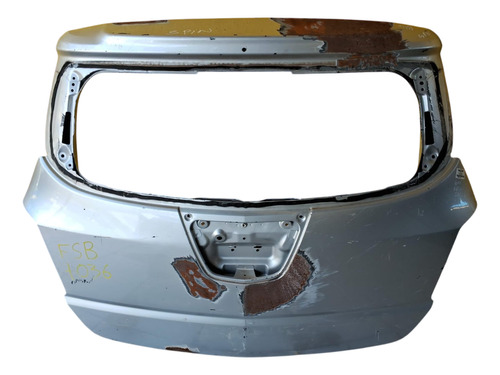 Tampa Traseira Gm Spin 2013 A 2018 Com Detalhe