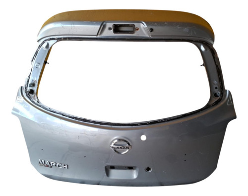 Tampa Traseira Nissan March 2011 A 2019