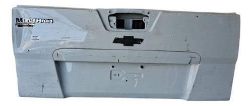Tampa Traseira Gm Montana 2012 A 2019 Com Detalhe