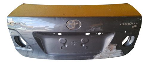 Tampa Traseira Toyota Corolla 2008 A 2014 Com Detalhe