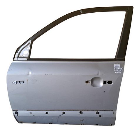 Porta Dianteiro Esquerdo Hyundai Tucson 2004 A 2016 Detalhe