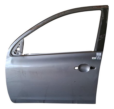 Porta Dianteira Esquerdo Nissan March 2011/2019 Com Detalhe