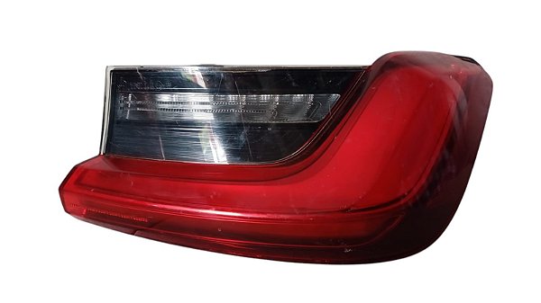 Lanterna Lado Direito Bmw 320i 2021/Retirada peças