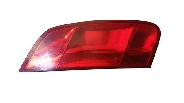 Lanterna Tampa lado Esquerdo Fiat Siena 2006 a 2012