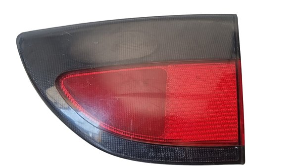 Lanterna Tampa Lado Direito Renault Megani 1998 Carello