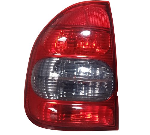 Lanterna Lado Esquerdo  Gm Corsa Classic 2004 CARTO