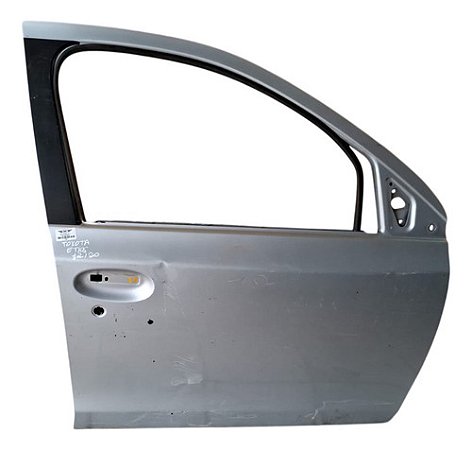 Porta Dianteiro Direito Toyota Etios 2012 A 2020 Com Detalhe
