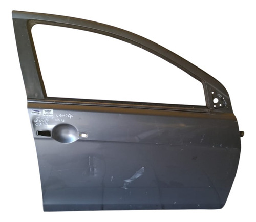 Porta Dianteiro Direito Mitsubishi Lancer 2009-2018 Detalhe