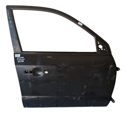 Porta Dianteiro Direito Hyundai Tucson 2004 A 2016 Detalhe