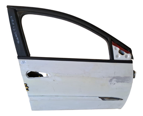 Porta Dianteiro Direito Chery Cielo 2010 A 2012 Com Detalhe