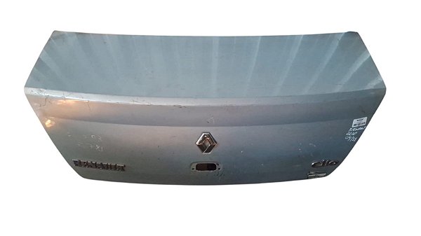 Tampa Traseiro Renault Clio Sedan 2004 a 2011 Com detalhe