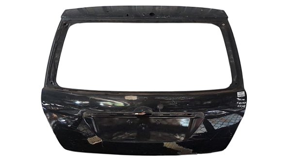 Tampa Traseira Toyota Fielder 2003 a 2008 Com detalhe