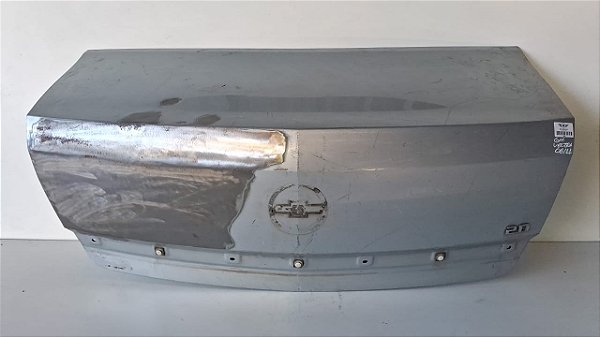 Tampa Traseira  Gm Vectra Sedan 2006 a 2011 Com detalhe