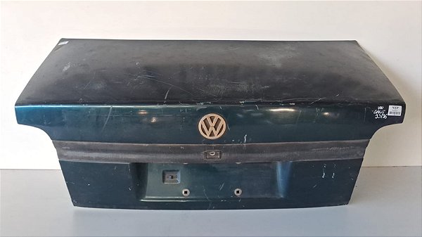 Tampa Traseira  Vw Logus Sedan 1993 a 1996 Com detalhe