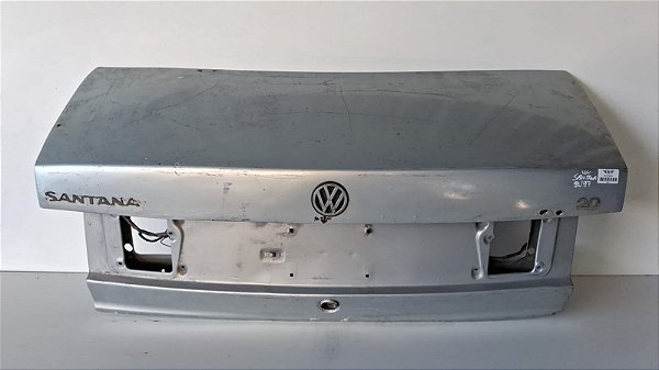 Tampa Traseira Vw Santana Sedan 1991 a 1997 Com detalhe
