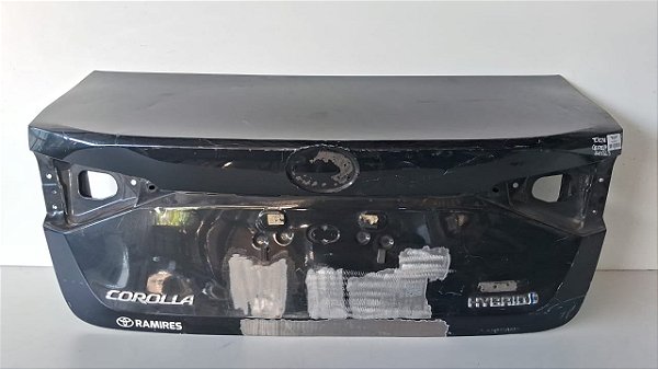Tampa Traseira Toyota Corolla Sedan 2020 a 2023 Com detalhe