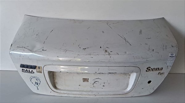 Tampa Traseira  Fiat Siena Sedan 2001 a 2006 Com detalhe