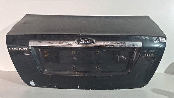 Tampa Traseira  Ford Fusion Sedan 2006 a 2009 Com detalhe