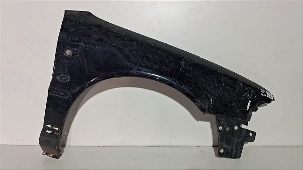 Paralama Lado Direito Audi A4 1995 a 2001 Com detalhe