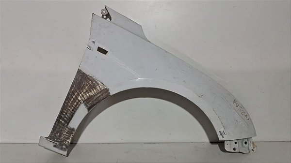 Paralama Lado Direito Gm Cruze 2011 a 2016 Com detalhe