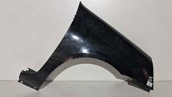 Paralama Lado Direito Renault Clio 2003 a 2012 Com detalhe