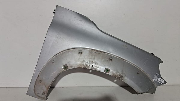 Paralama  Direito Fiat Uno Vivace 2010 a 2014 Com detalhe