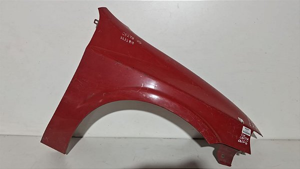 Paralama Lado Direito Gm Celta 2001 a 2006 Com detalhe