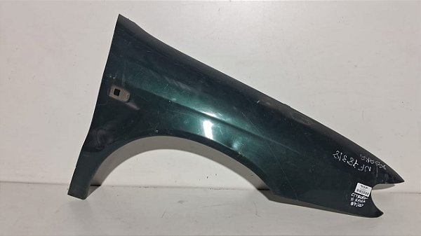 Paralama Lado Direito Citroen Xsara 1997 a 2000 Com detalhe