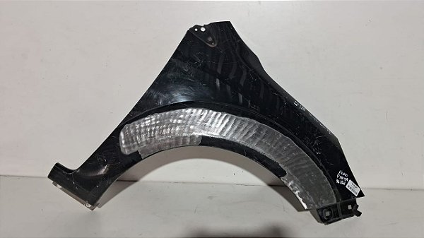 Paralama Direito Ford Fiesta 2011 a 2014 Com detalhe