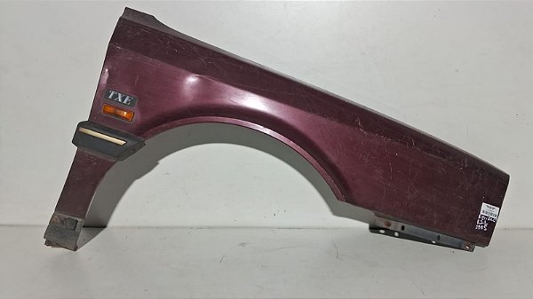 Paralama Direito Renault R21 1995 Com detalhe