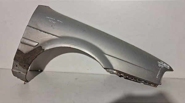 Paralama Direito Vw Santana 1991 a 2006 Com detalhe