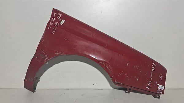 Paralama Direito Vw Golf 1994 a 1998 Com detalhe