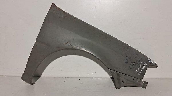 Paralama Direito vw Gol 1999 a 2005 Com detalhe