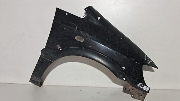 Paralama Direito Gm Zafira 2001 a 2012 Com detalhe